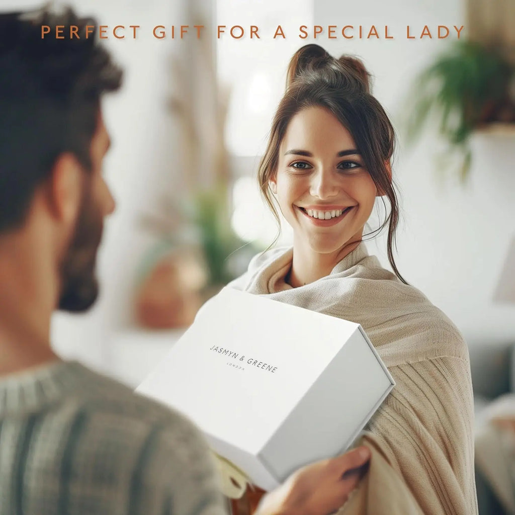 Luxury Spa Gift Basket for Women - 10 Relaxing Birthday Gifts with Lavender, Self Care Kit for Mother Sister